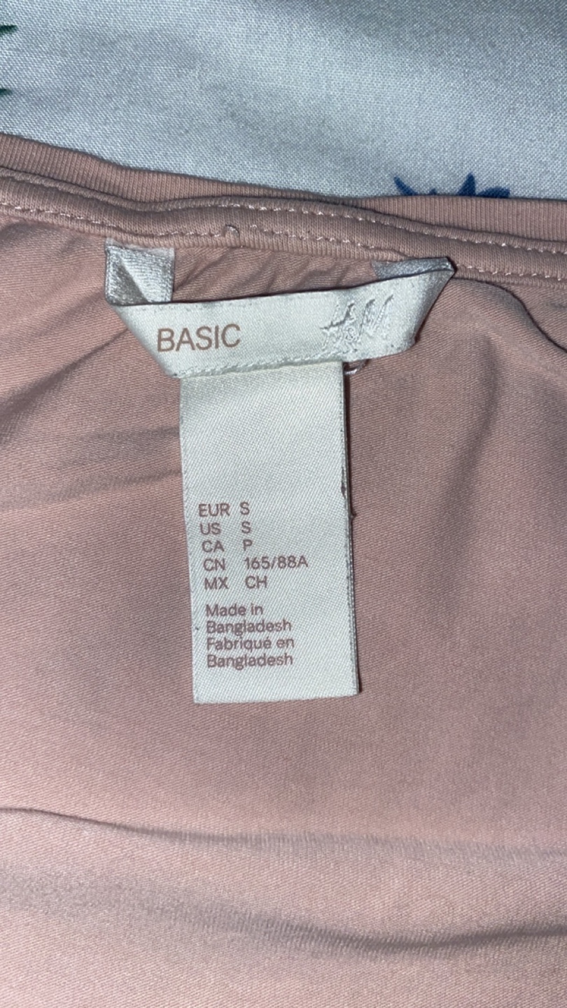 H&M V-Neck T-Shirt