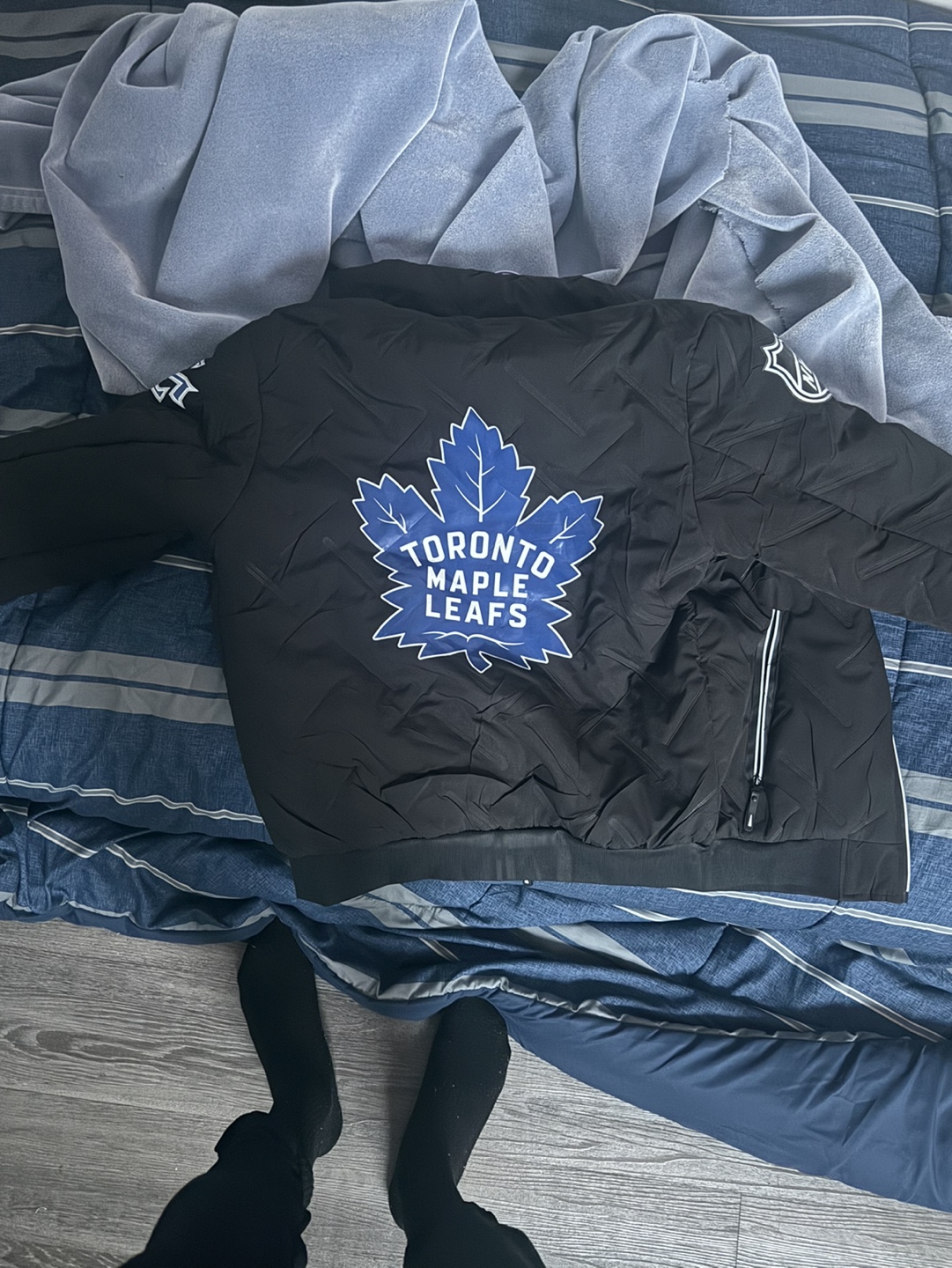 Adidas Toronto Maple Leafs Bomber Jacket - photo 3