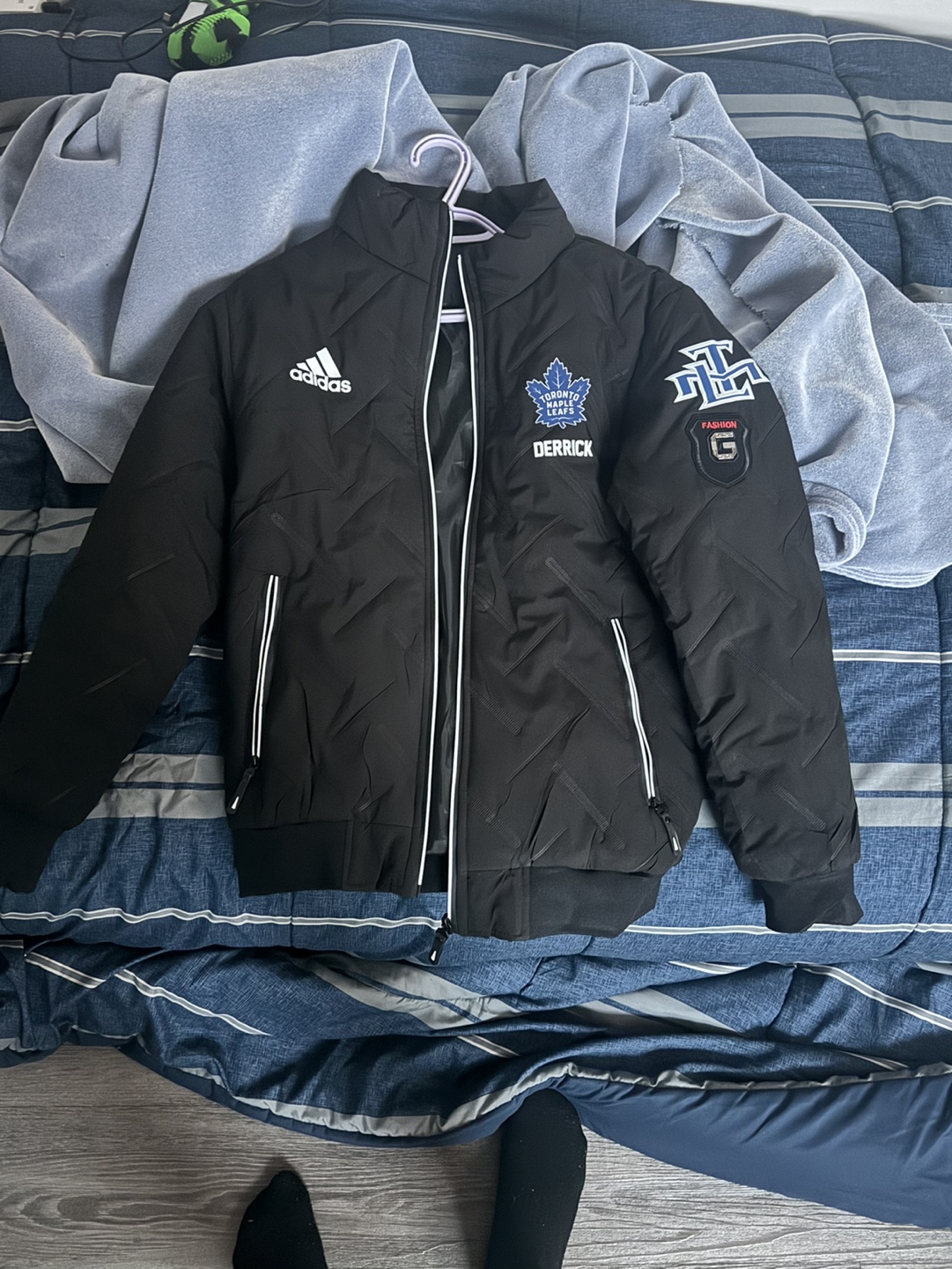 Adidas Toronto Maple Leafs Bomber Jacket - photo 2