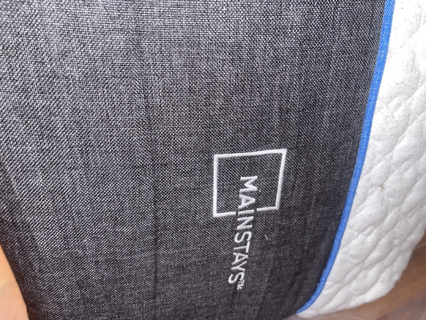 Queen size Mattress - Mainstays - photo 4