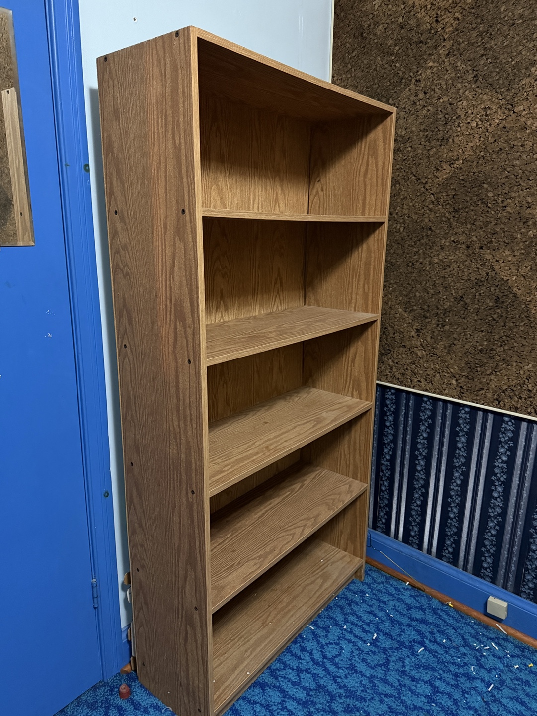 Wooden Bookshelf - photo 2