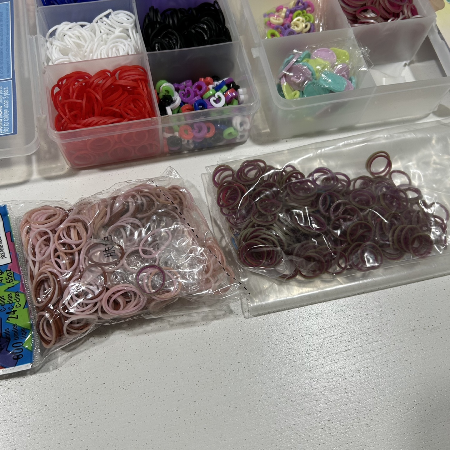 Rainbow Loom Rubber Band Set + Extras - photo 4