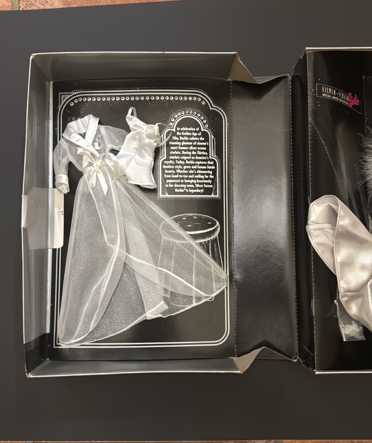 Silver Screen Barbie Limited Edition Doll - photo 3