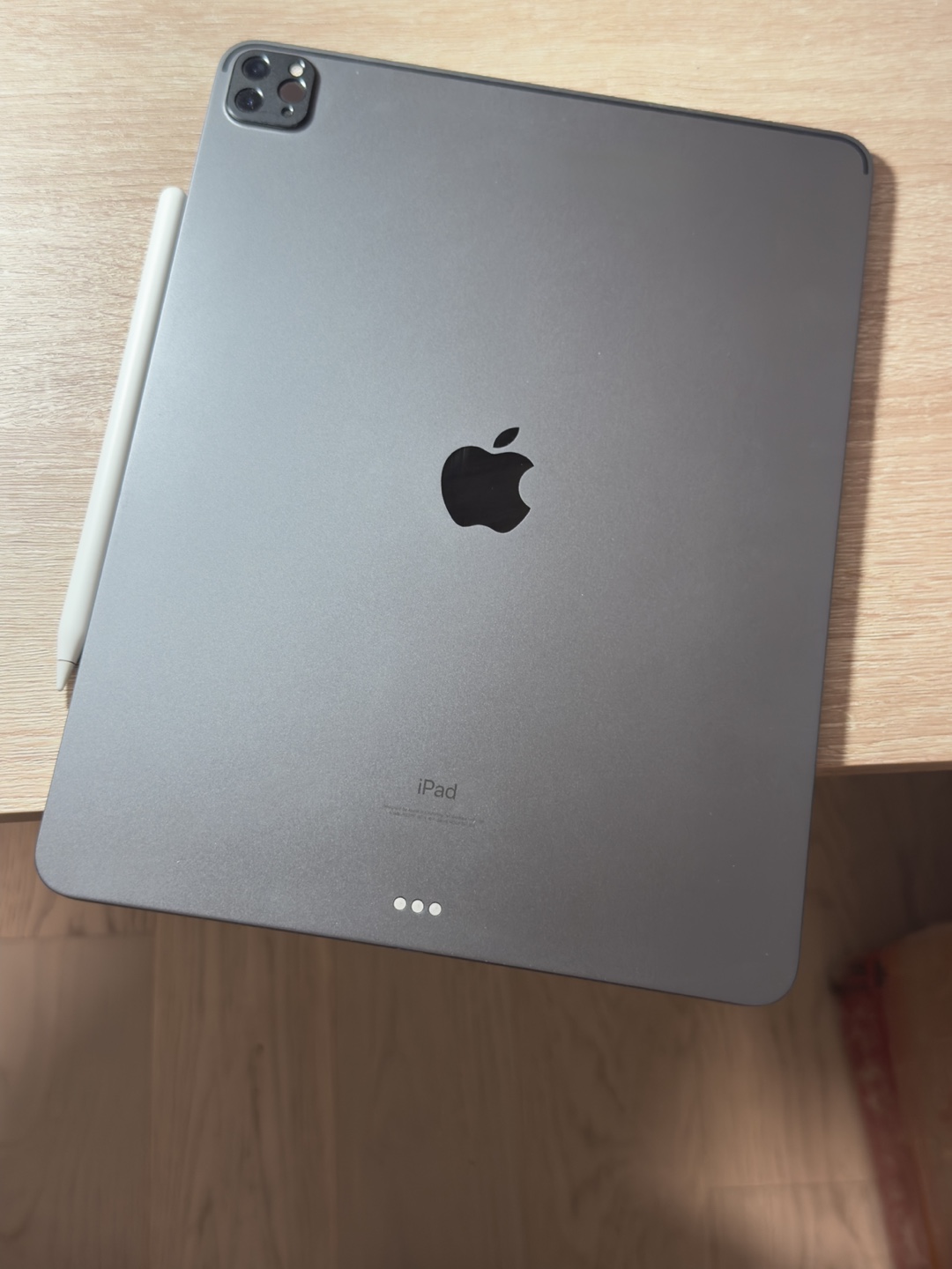 iPad Pro 12.9 5th gen (M1) space grey - photo 2