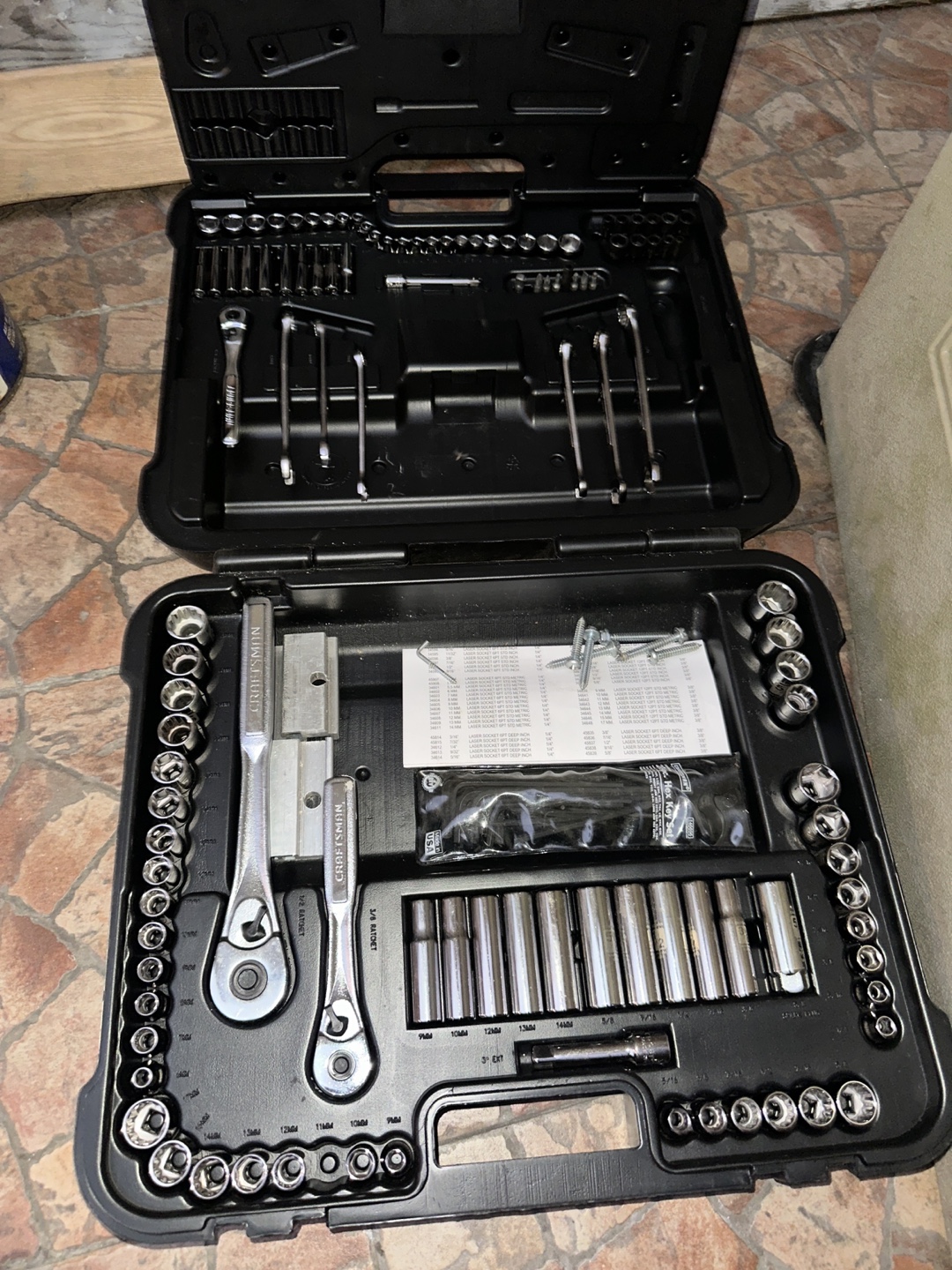 Craftsman 137 Piece Mechanics Tool Set - photo 2