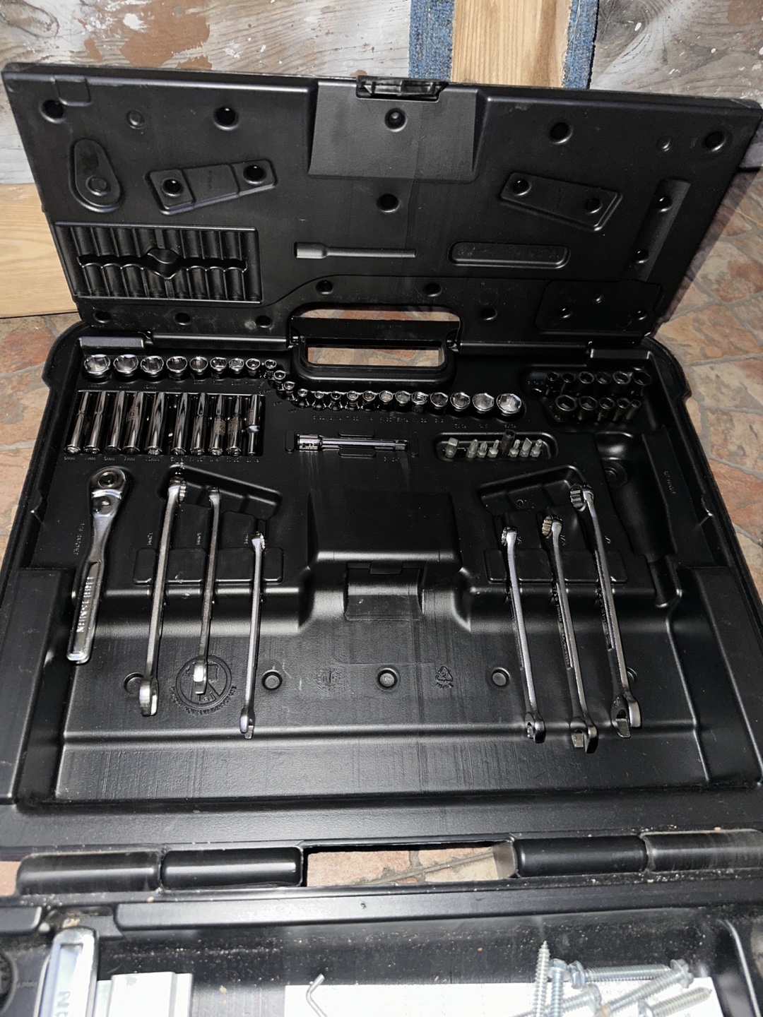 Craftsman 137 Piece Mechanics Tool Set - photo 3