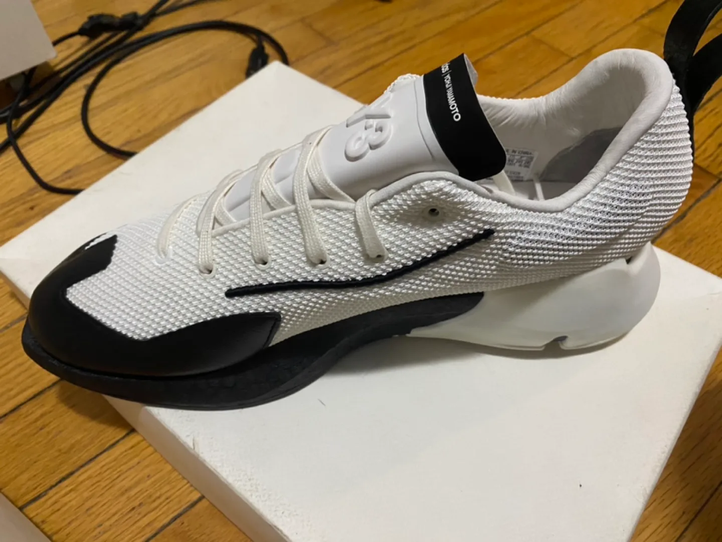 Y-3 Sneakers image indicator(3)