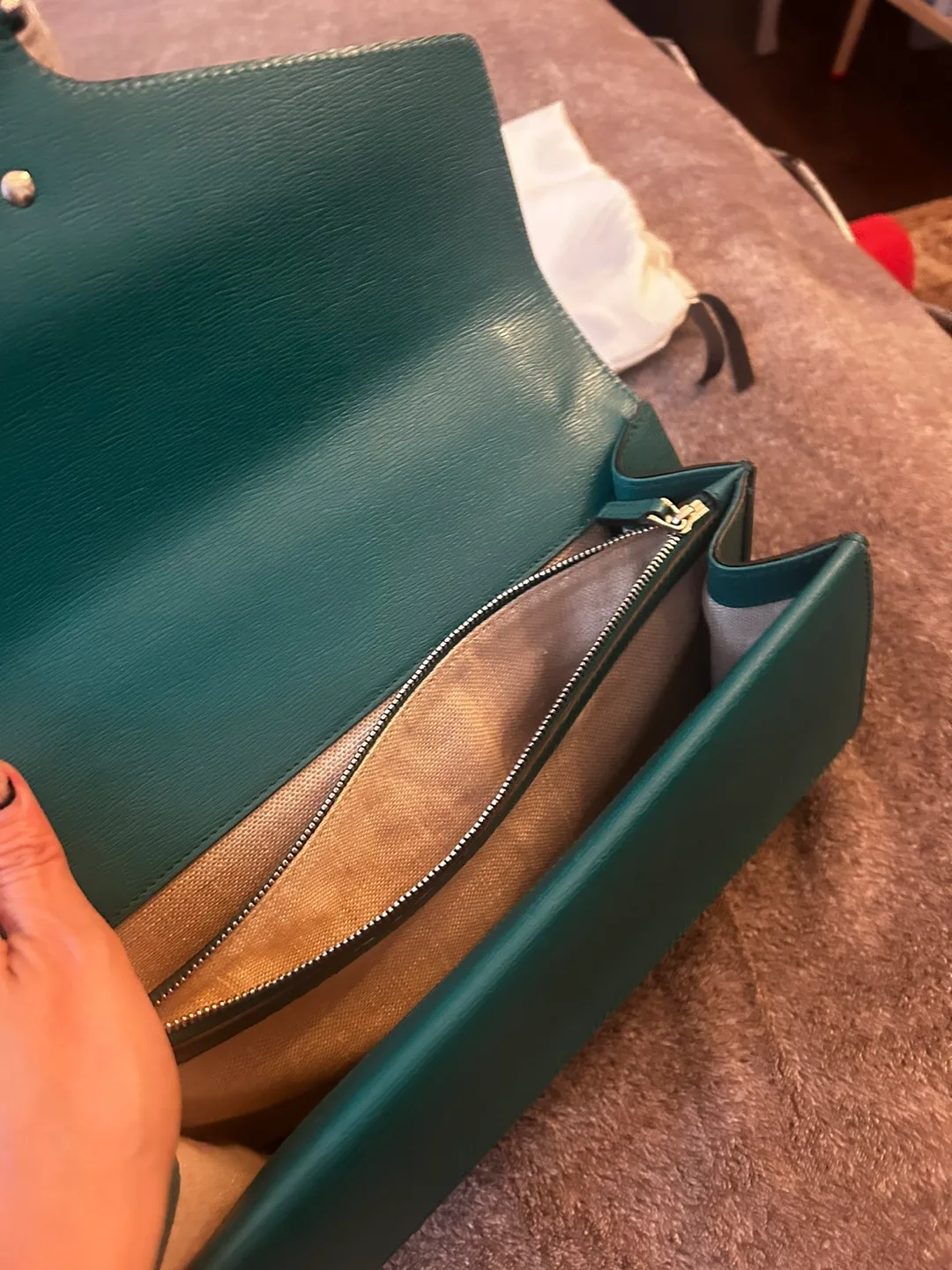 Gucci Floral Green Leather Bag image indicator(2)