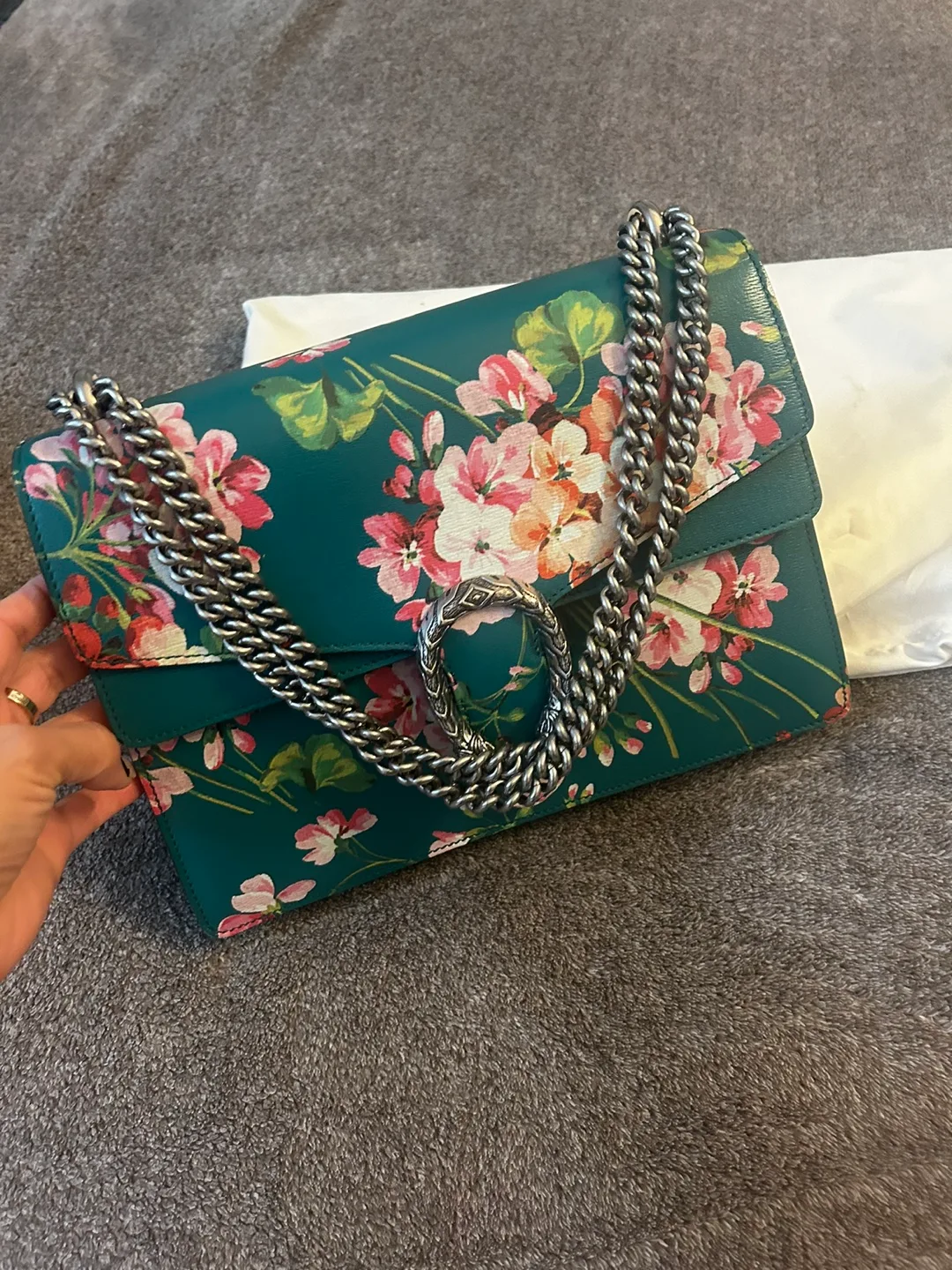 Gucci Floral Green Leather Bag image indicator(4)