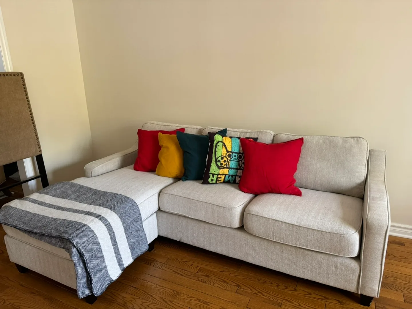 Sectional Sofa with Storage Ottoman image indicator(2)