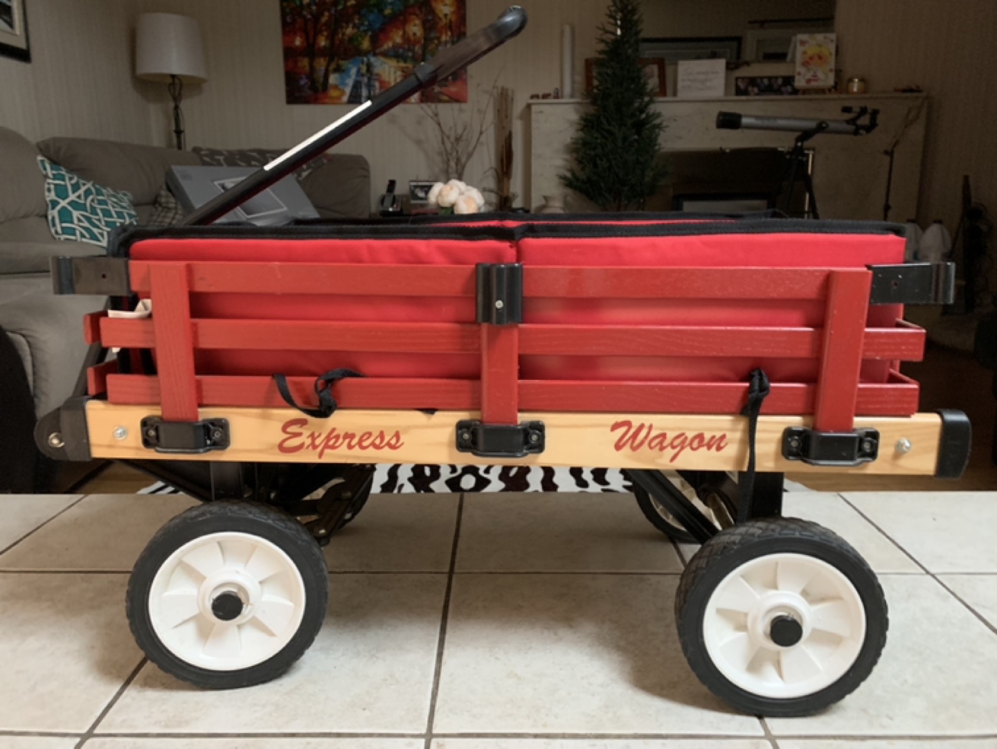 Red Express Wagon