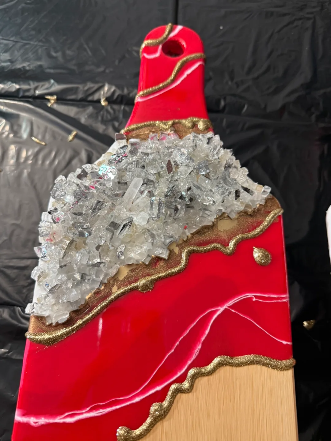 Red and Gold Epoxy Resin charcuterie boards image indicator(3)