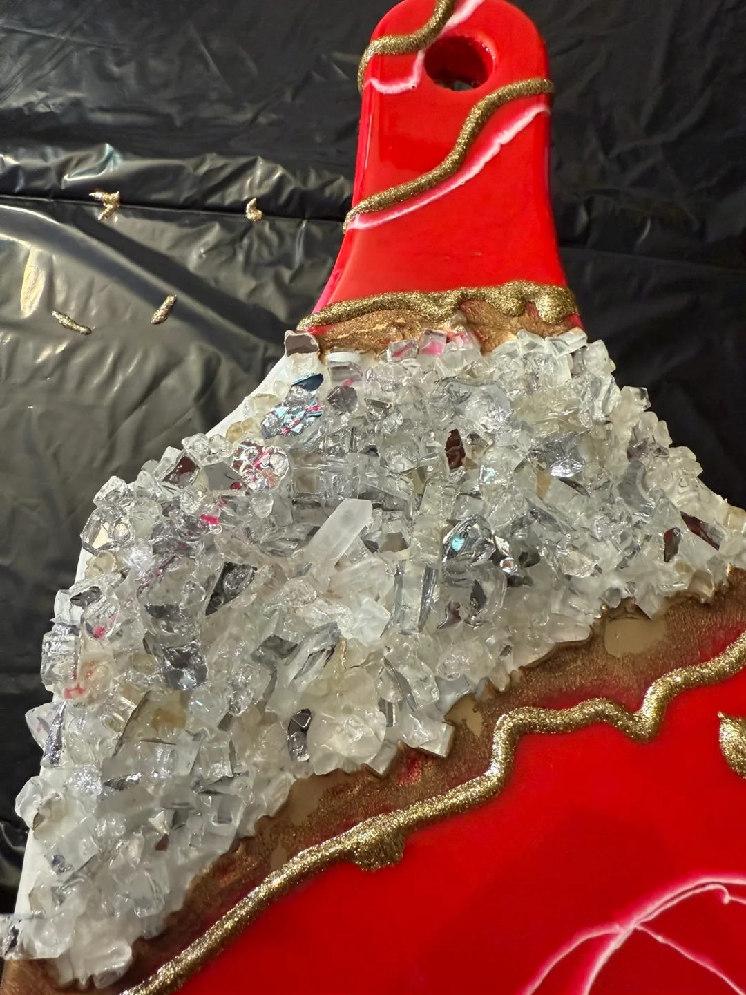 Red and Gold Epoxy Resin charcuterie boards image indicator(2)