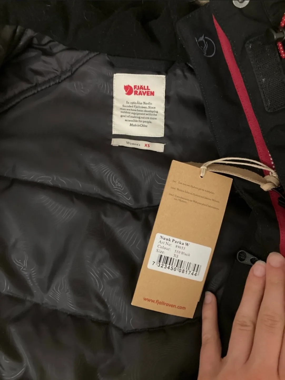 New w/ Tags: Women’s Fjällräven Nuuk Parka  - Black, Size XS image indicator(4)