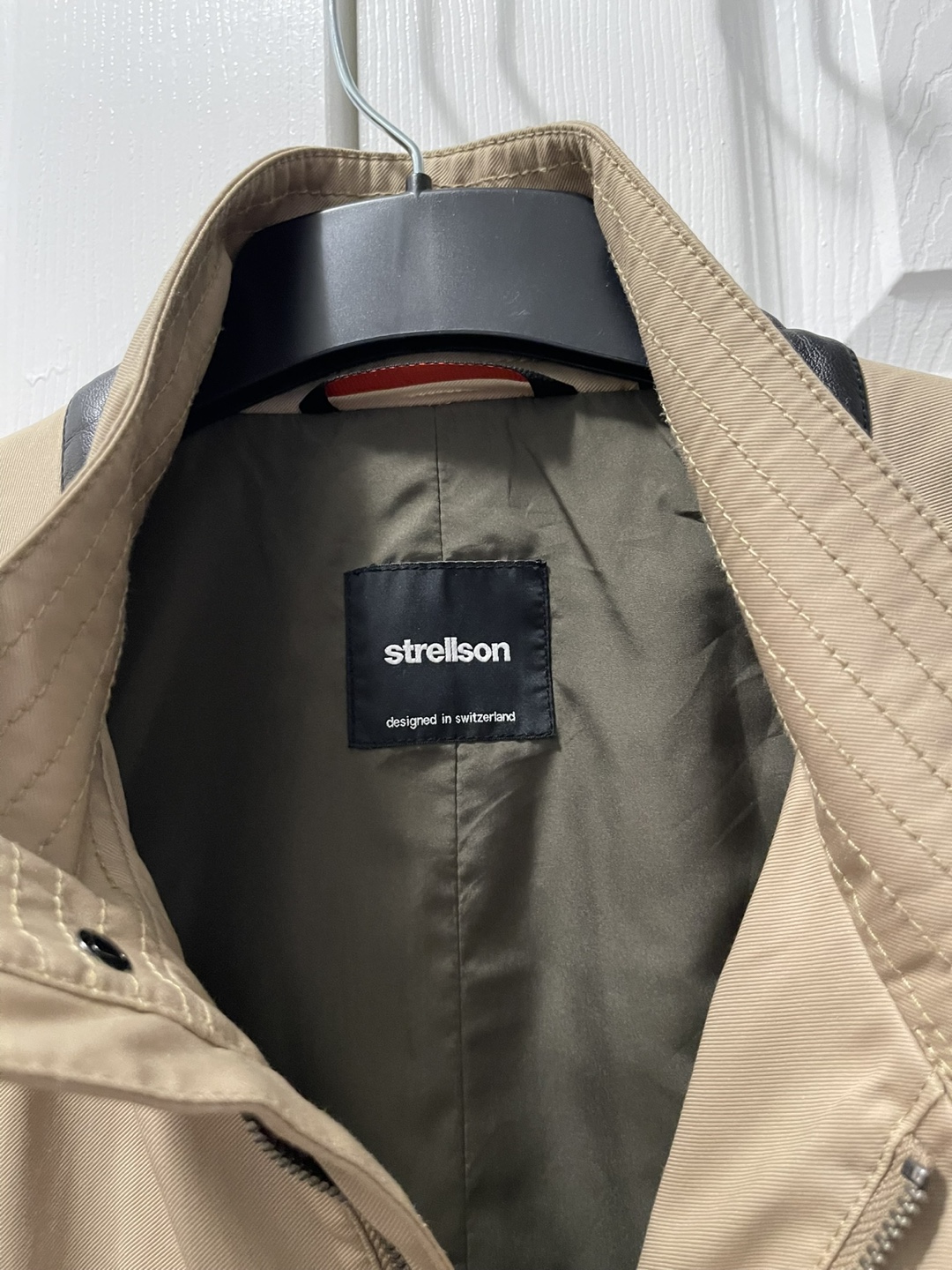 Strellson Men's Beige Trench Coat - photo 2