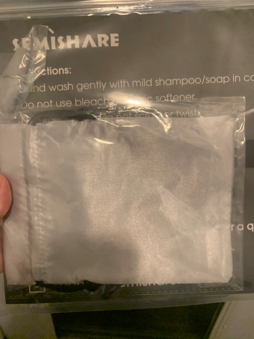 New In Package light grey sleep mask image indicator(2)