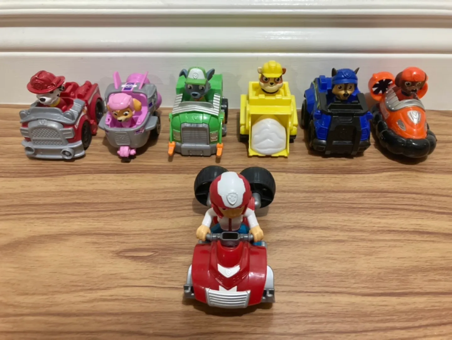 Huge lot of Paw Patrol city tracks and vehicles image indicator(3)