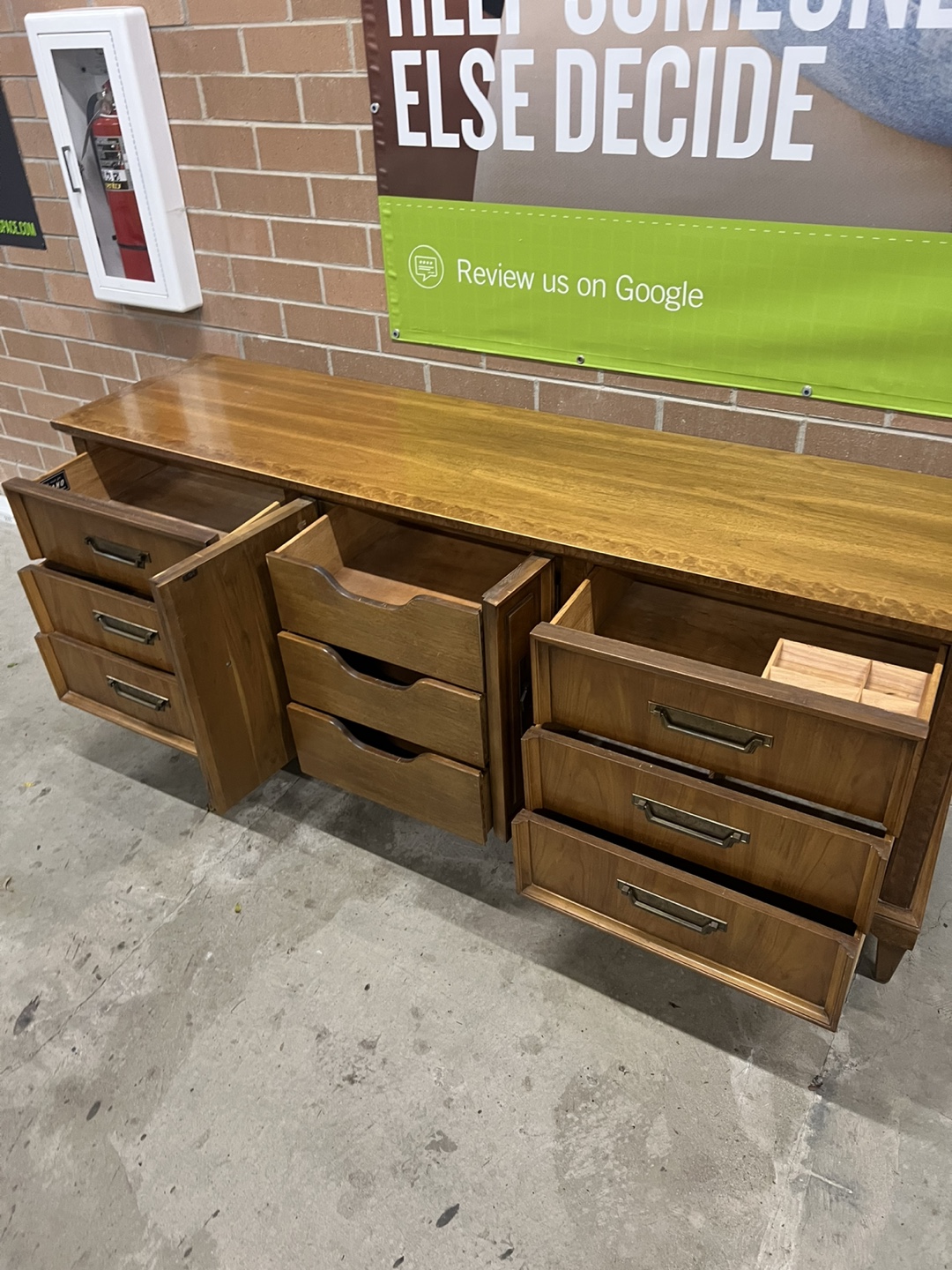 Vintage Mid Century Modern Dresser - photo 3