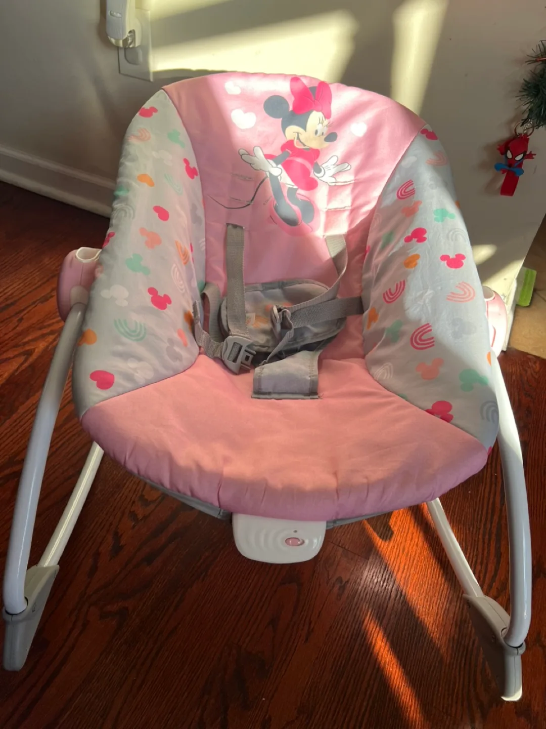 Disney Baby Minnie Mouse Rocker thumbnail