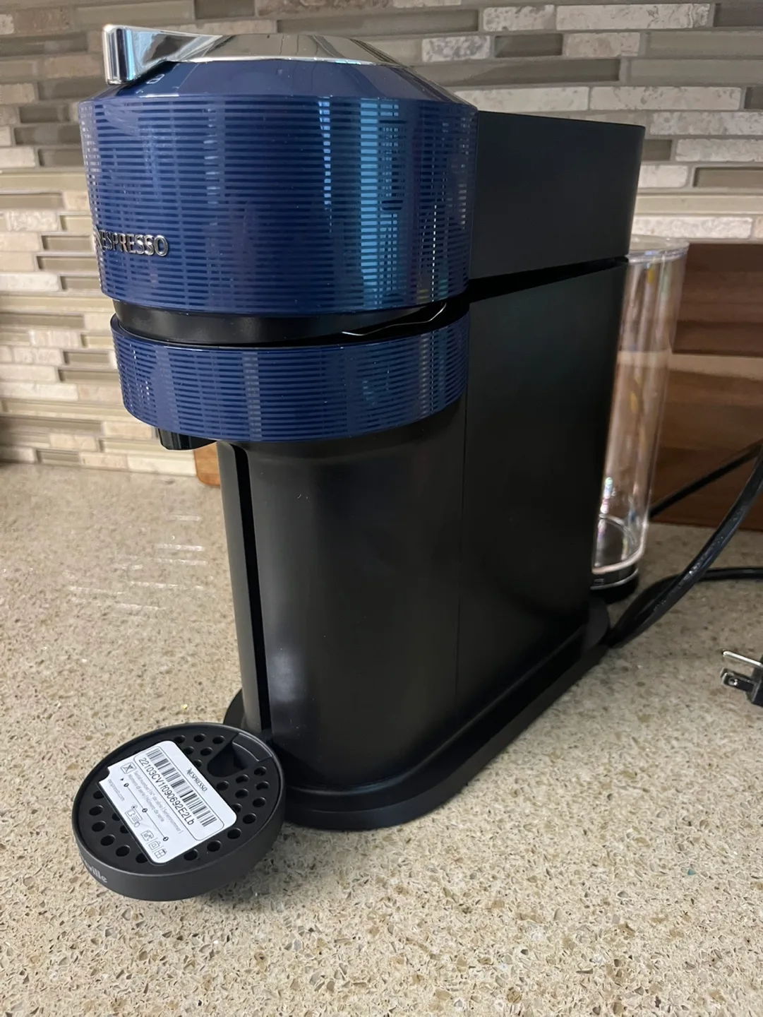 Breville Nespresso Vertuo Next Coffee Machine image indicator(2)