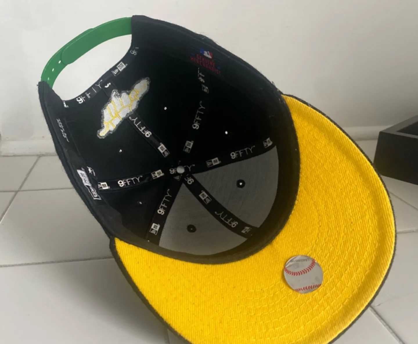 Toronto Blue Jays New Era 9Fifty Snapback Hat image indicator(8)