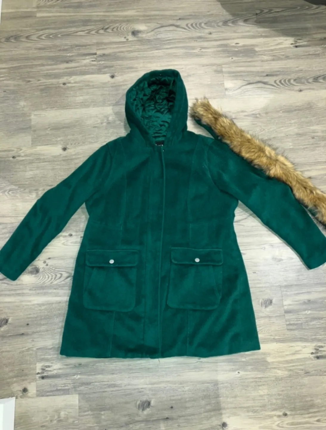 Torrid Size 0 Emerald Green Winter Coat image indicator(6)