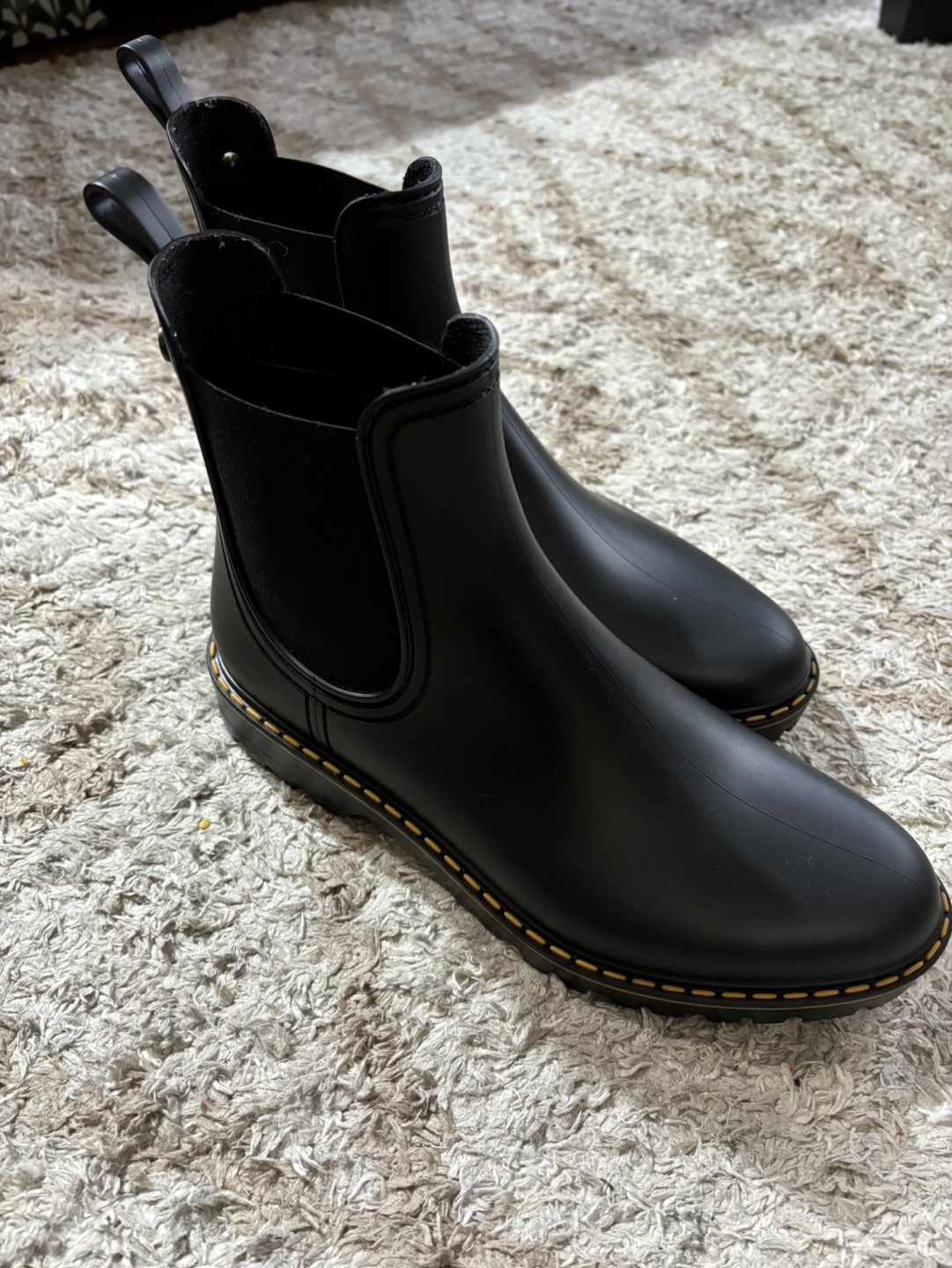 Women's Black Chelsea Rain Boots - photo 3
