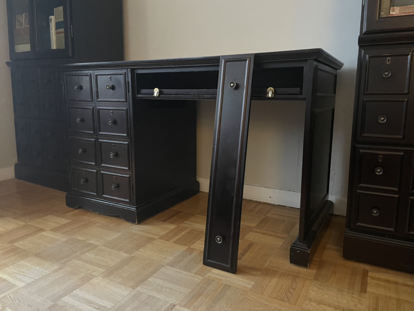 Bombay Company Computer Desk – Stanton Collection in Cognac - photo 2