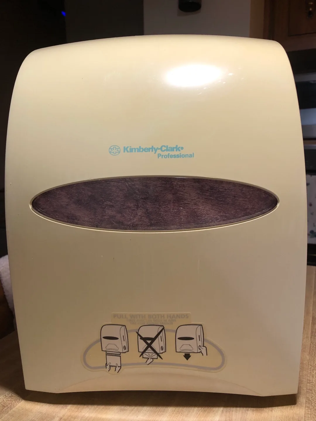 Kimberly-Clark Professional Paper Towel Dispenser image indicator(5)