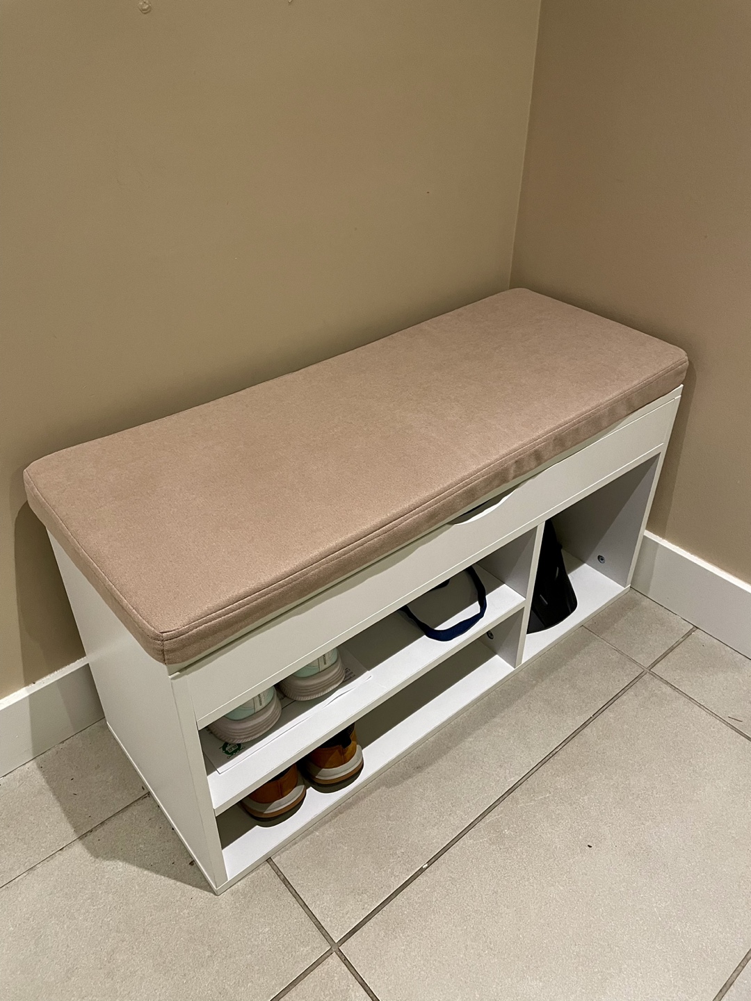 White Shoe Bench with Storage