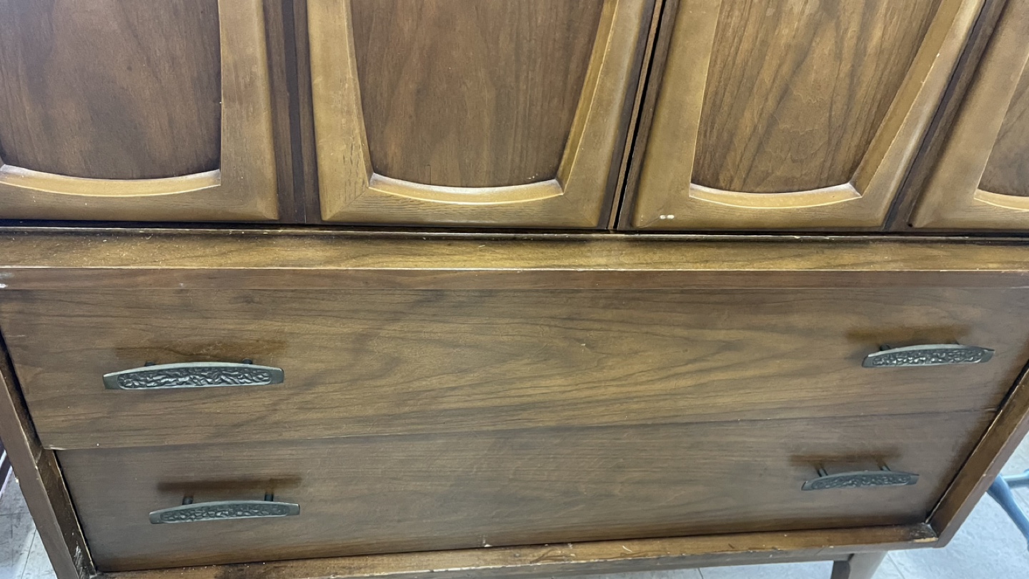 Vintage Mid Century Modern Dresser - photo 4