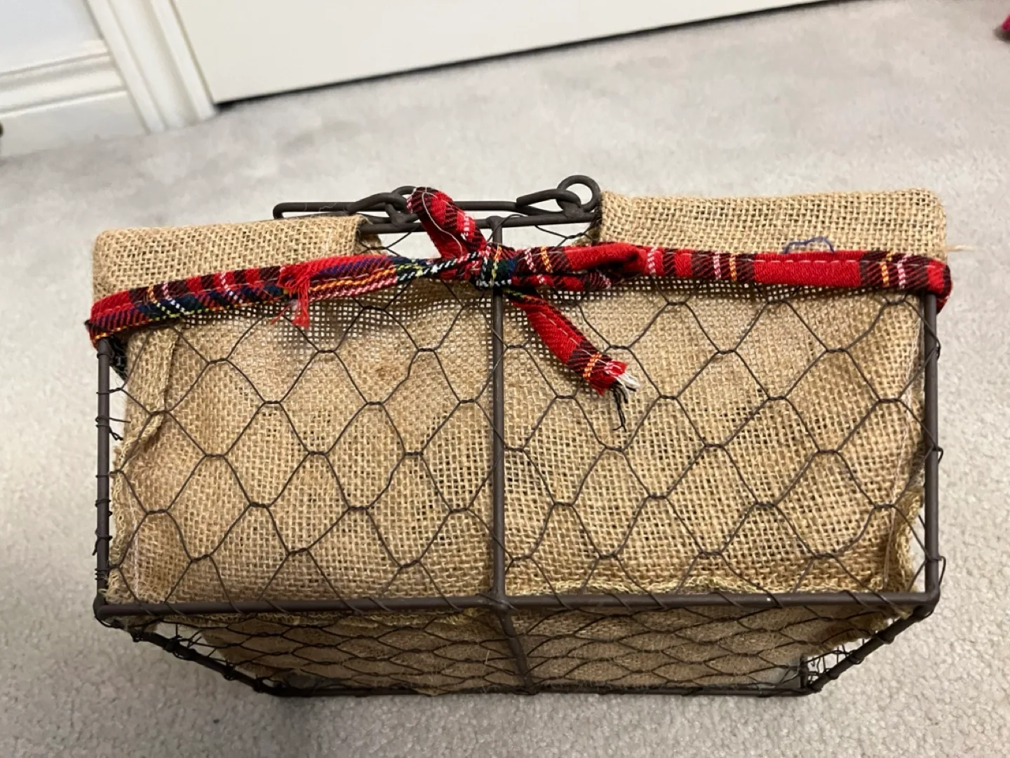 Wire Basket with Burlap Liner and Plaid Bow image indicator(6)