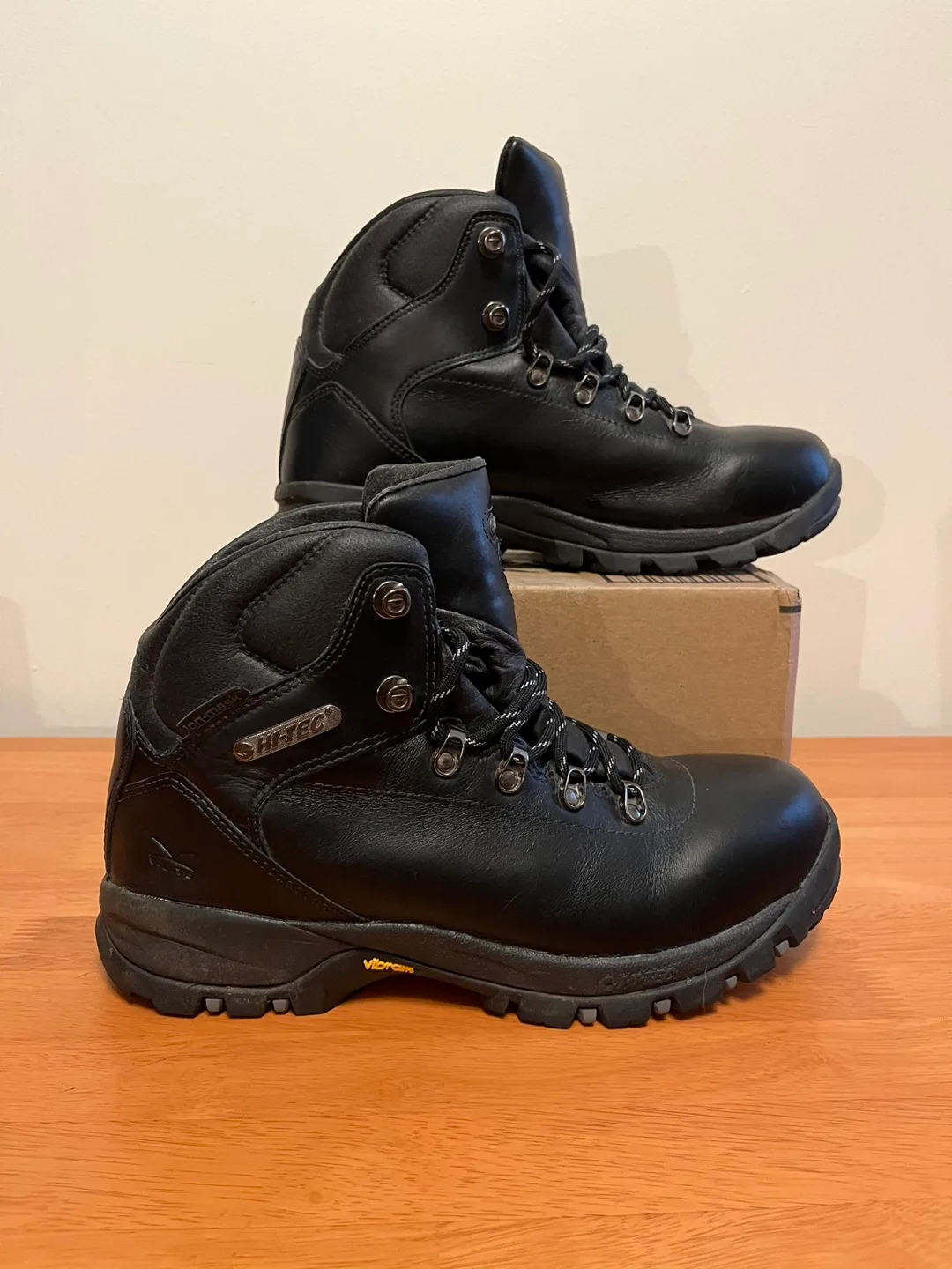 Hi-Tec Leather Waterproof Hiking Boots -10 image indicator(3)