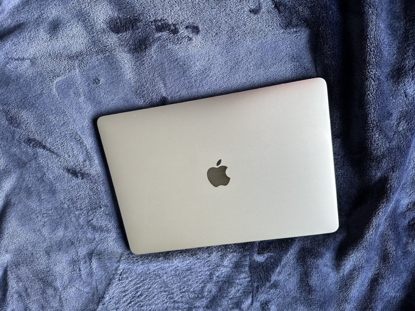 MacBook Pro 13-inch (2020, M1 Chip)- Space grey - photo 3