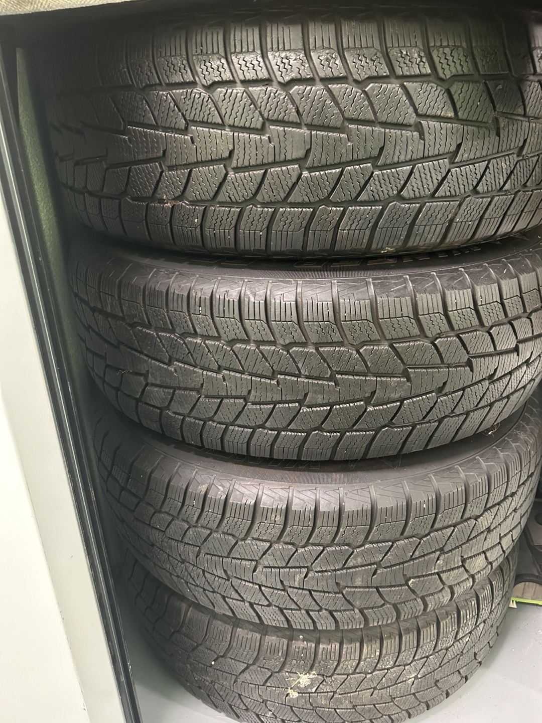 Set of 4 Winter Tires & Rims - photo 5