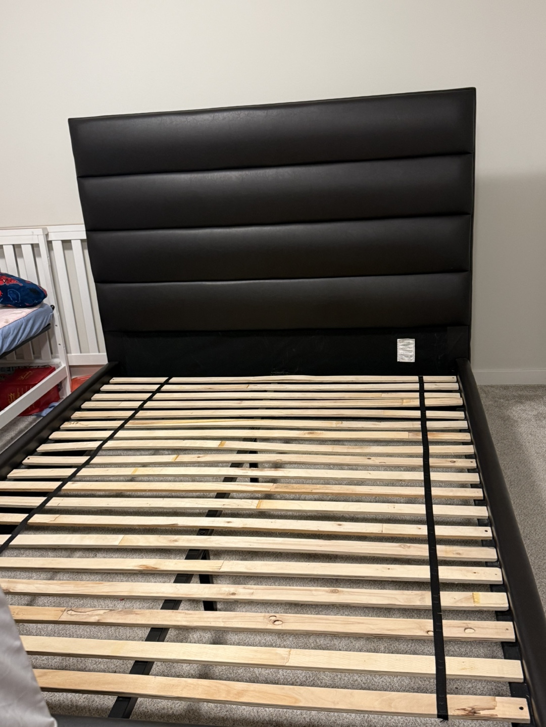 Queen Size Bed Frame - photo 2