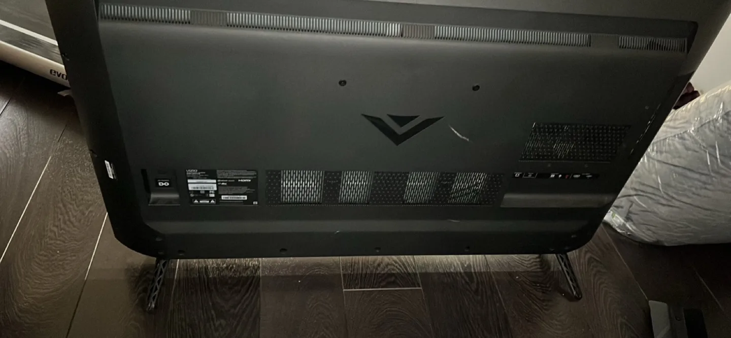 Vizio 32 inch TV image indicator(2)