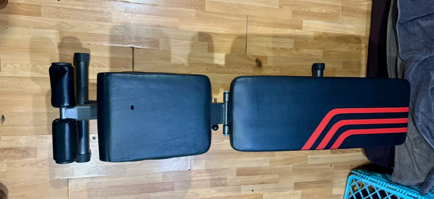 Adjustable Weight Bench image indicator(6)