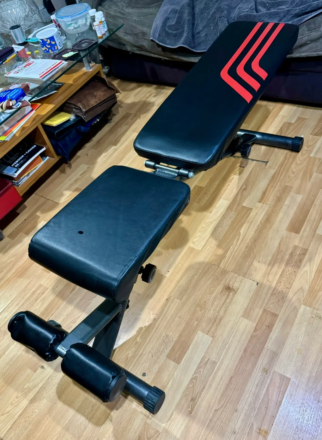 Adjustable Weight Bench image indicator(5)