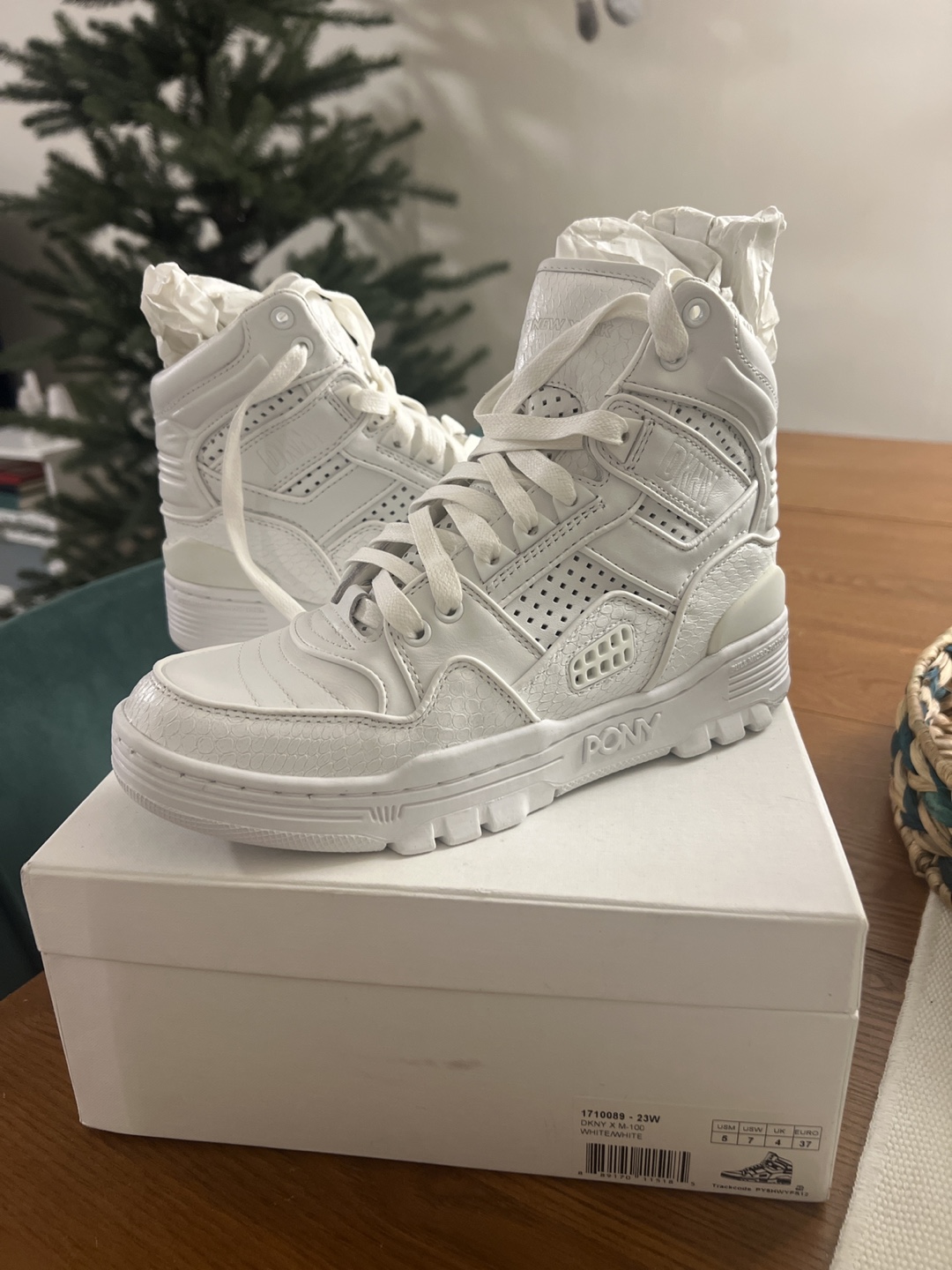DKNY and Pony collaboration  white Sneakers - photo 2