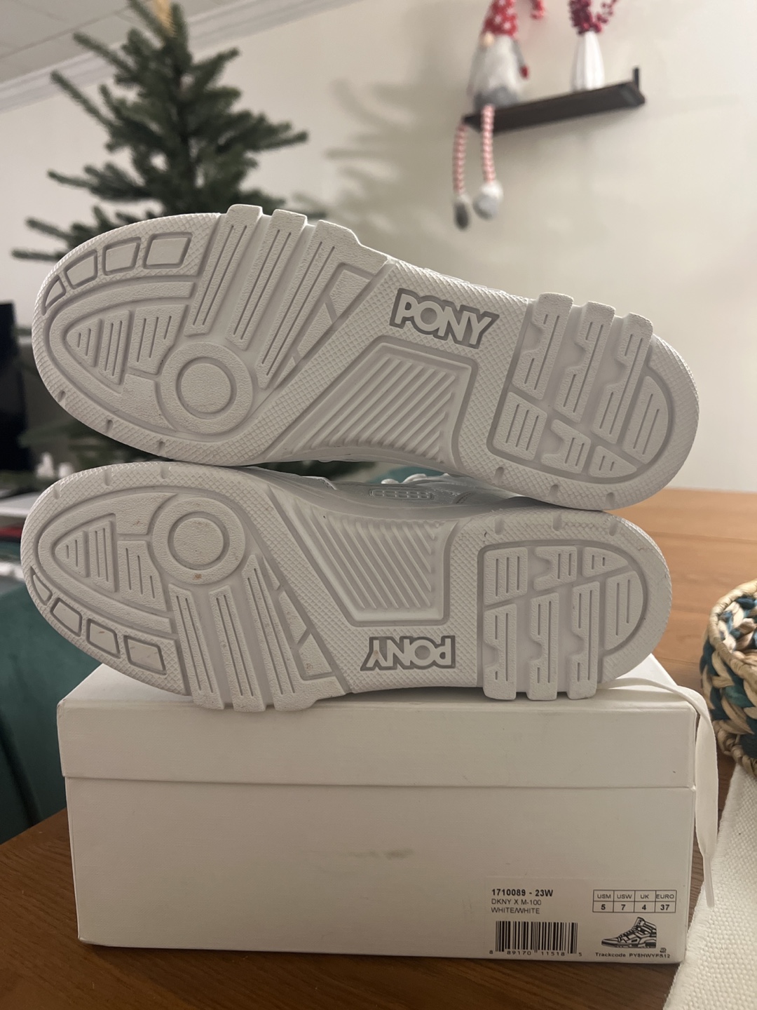 DKNY and Pony collaboration  white Sneakers - photo 4