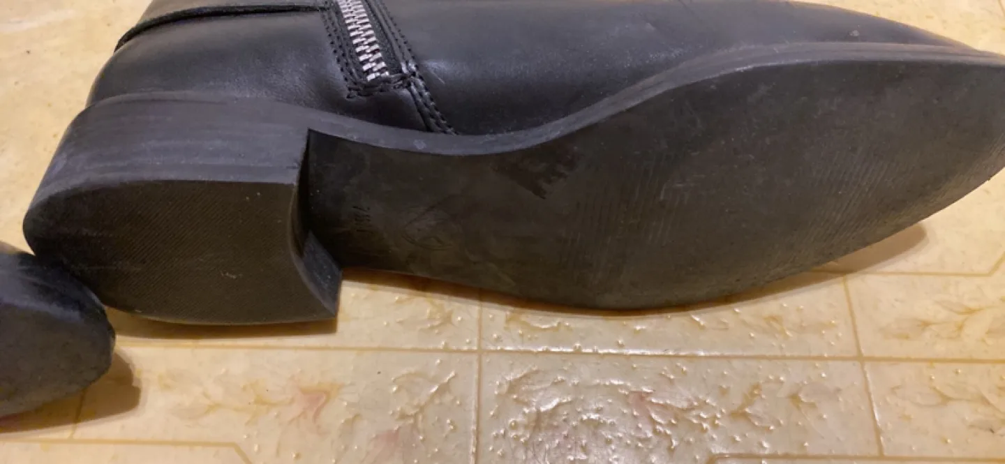 Michael Kors Black Leather Boots image indicator(3)