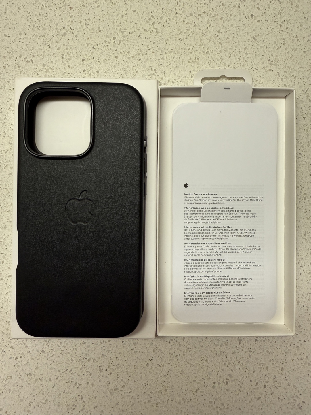 Apple iPhone 16 Pro Leather Case - photo 4