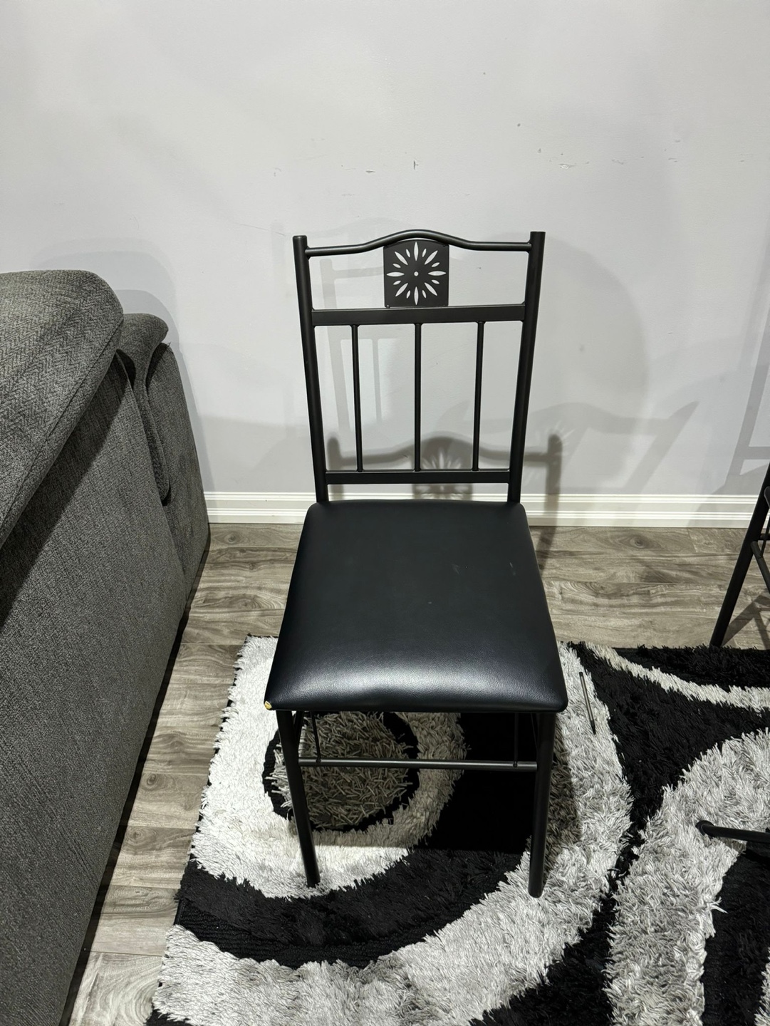 Black Glass Table and 2 Chairs - photo 3