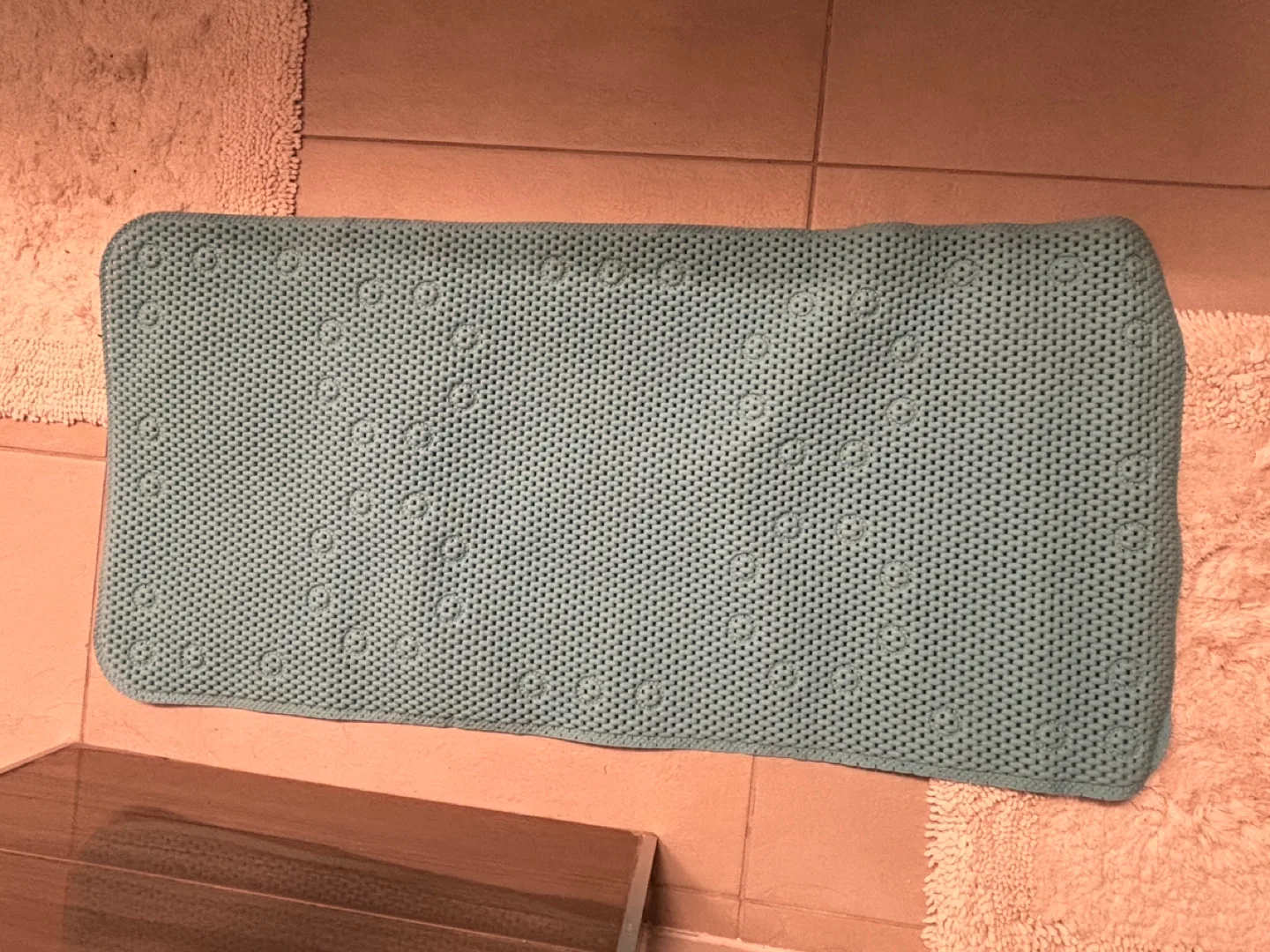 Bath Mat with Suction Cups - used one time thumbnail