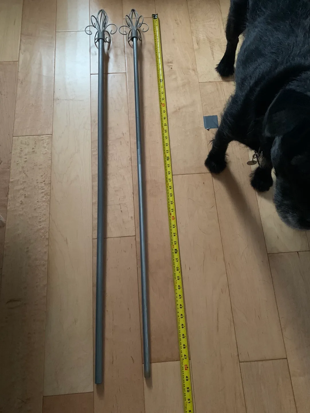 Matte silver gray Curtain Rod image indicator(2)