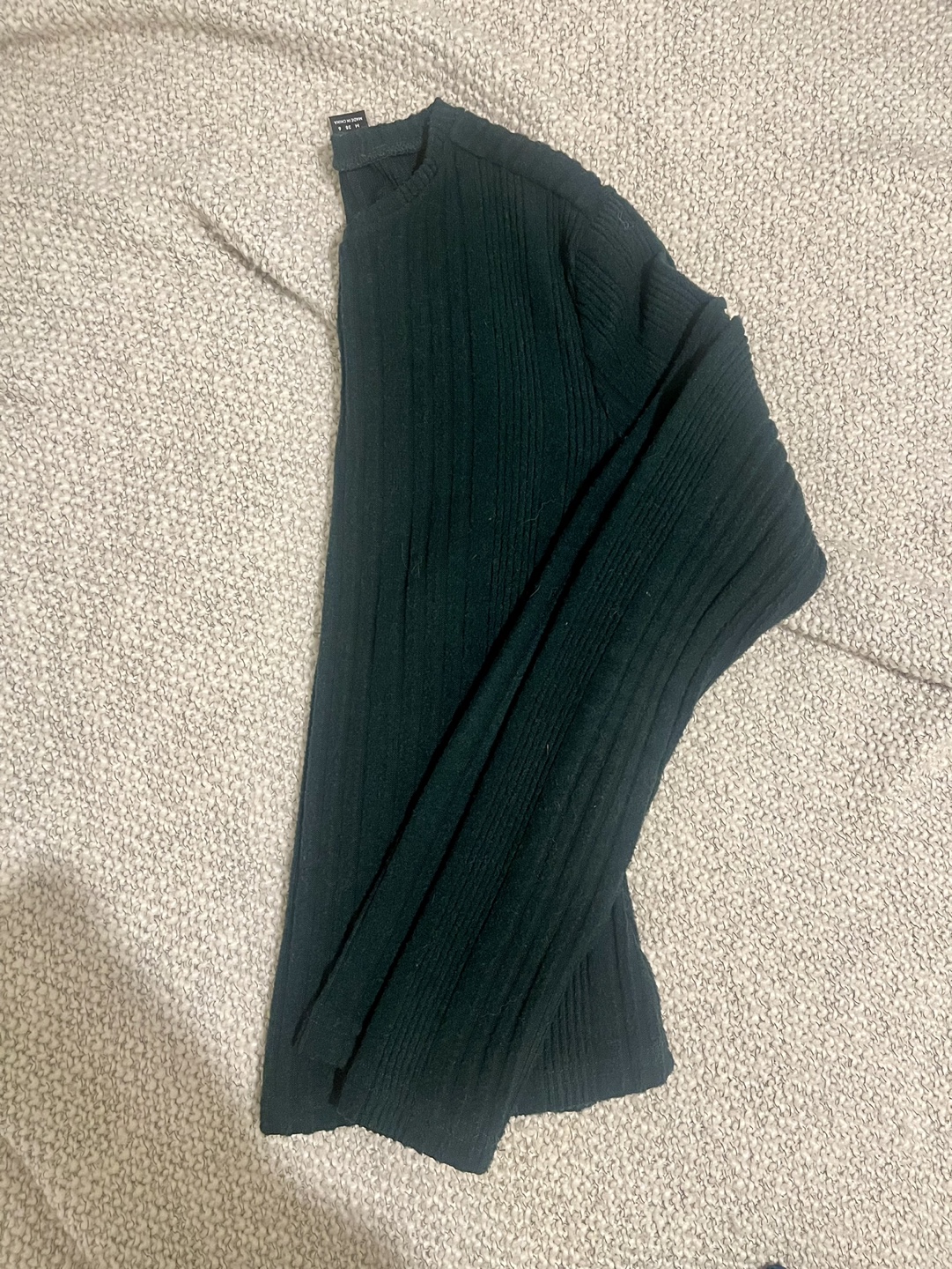 Hunter green long sleeve - photo 4