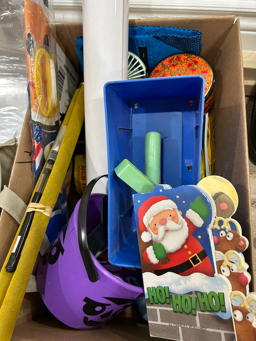 Assorted Toys, Decorations, etc #freecycle image indicator(2)