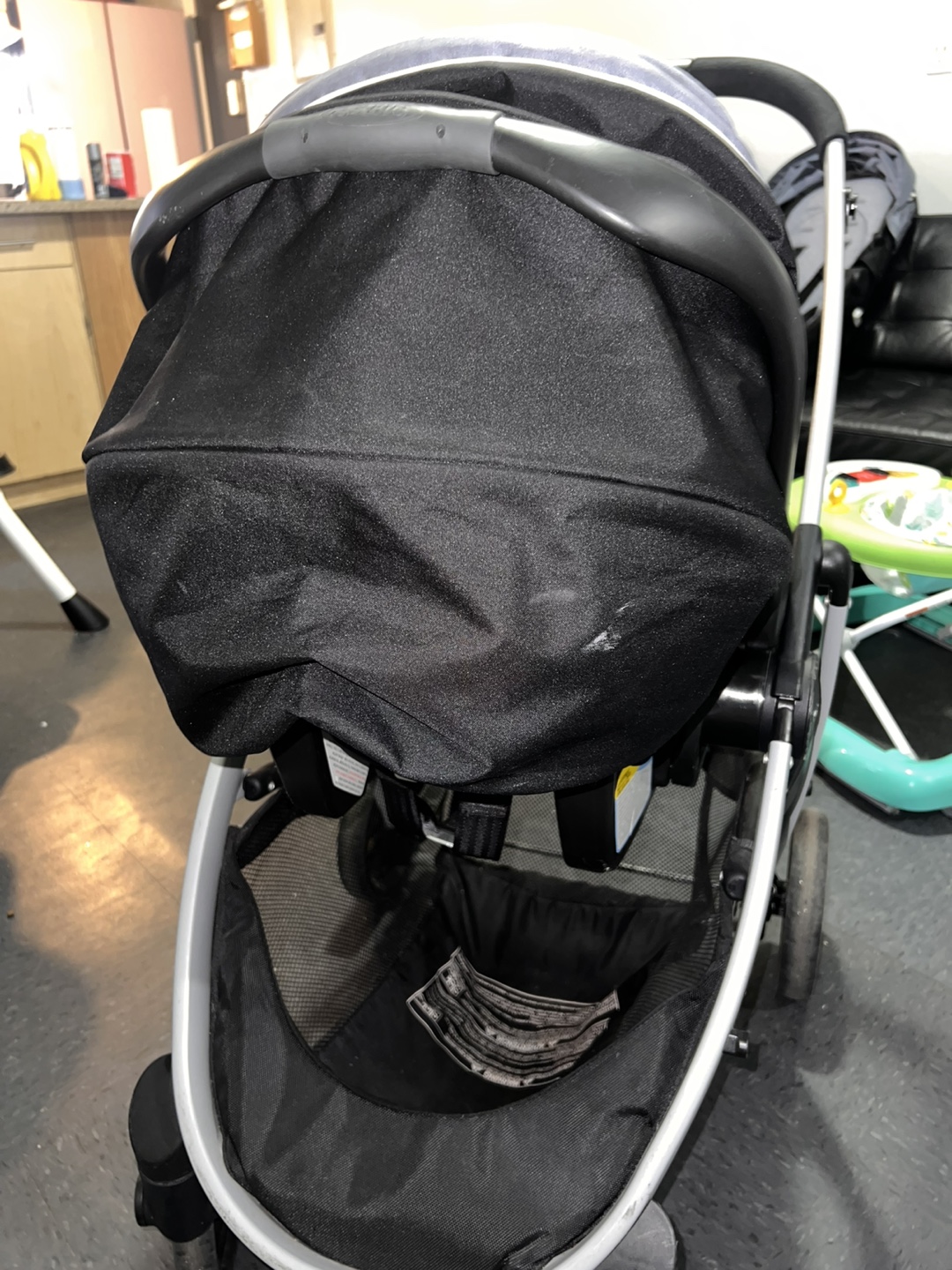 Graco SnugRide 35 Lite DLX Travel System - photo 5