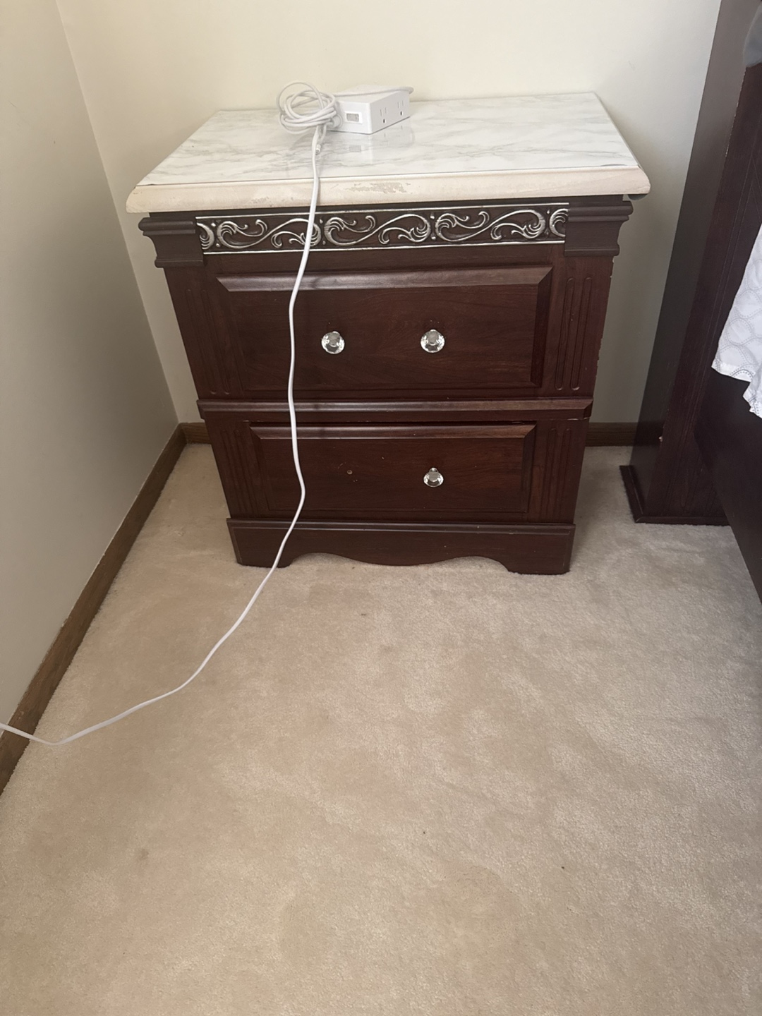 King Size Bedroom Set - photo 5